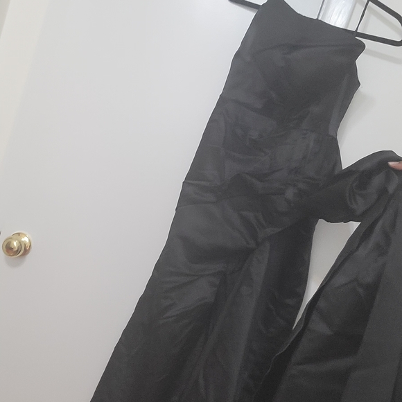Elegant Black Satin Wedding Dress - Picture 3 of 4